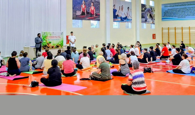 Embassy of India celebrated 10th Ayurveda Day at the Yoga Centre in Bagtyyarlyk Sports complex (22 September 2025)